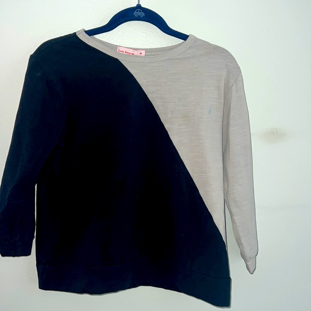 Lucky Wang NYC long sleeve gray and navy diagonal T-shirt size 4T